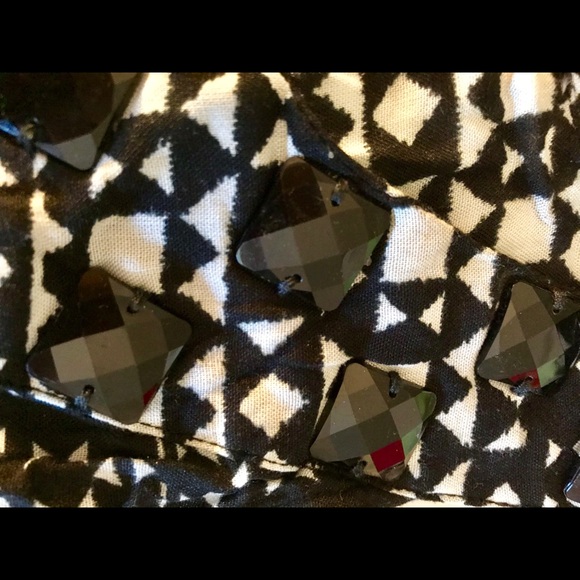 Top - Picture 5 of 6